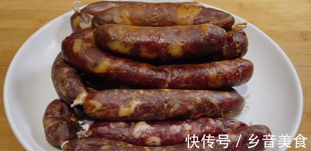 川味、广味腊肠做法原来这么简单！在家自己就能做！美味又健康！