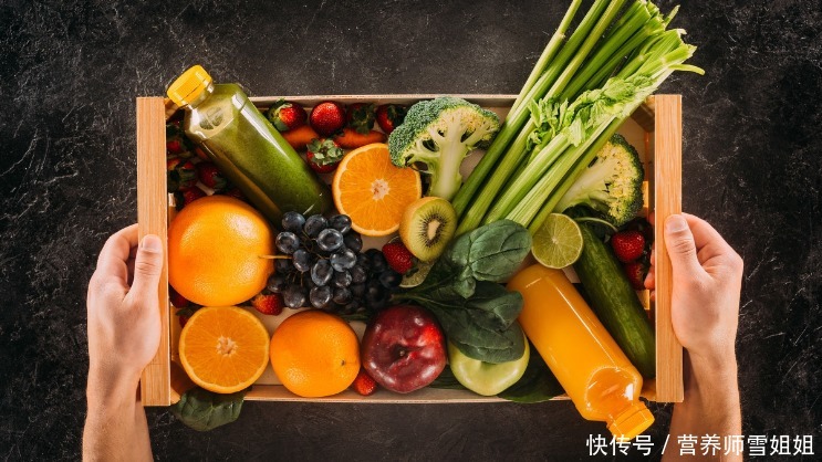 尿酸高了,防并发症,少碰三种水,做好四件事,降低尿酸不是难事