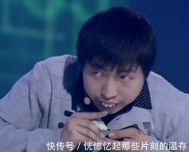 他被学校认为是智障拒收,在《最强大脑》随口说出答案,赢了教授
