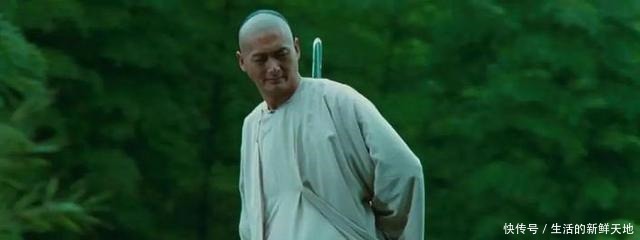 从吴亦凡的麻烦事儿来看,“嚣张成习惯”的顶流圈,该做出改变了