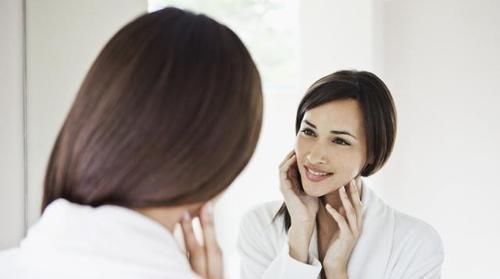 多喝|女人开始“衰老”时，可能有几个现象，多喝1物，有助延缓衰老