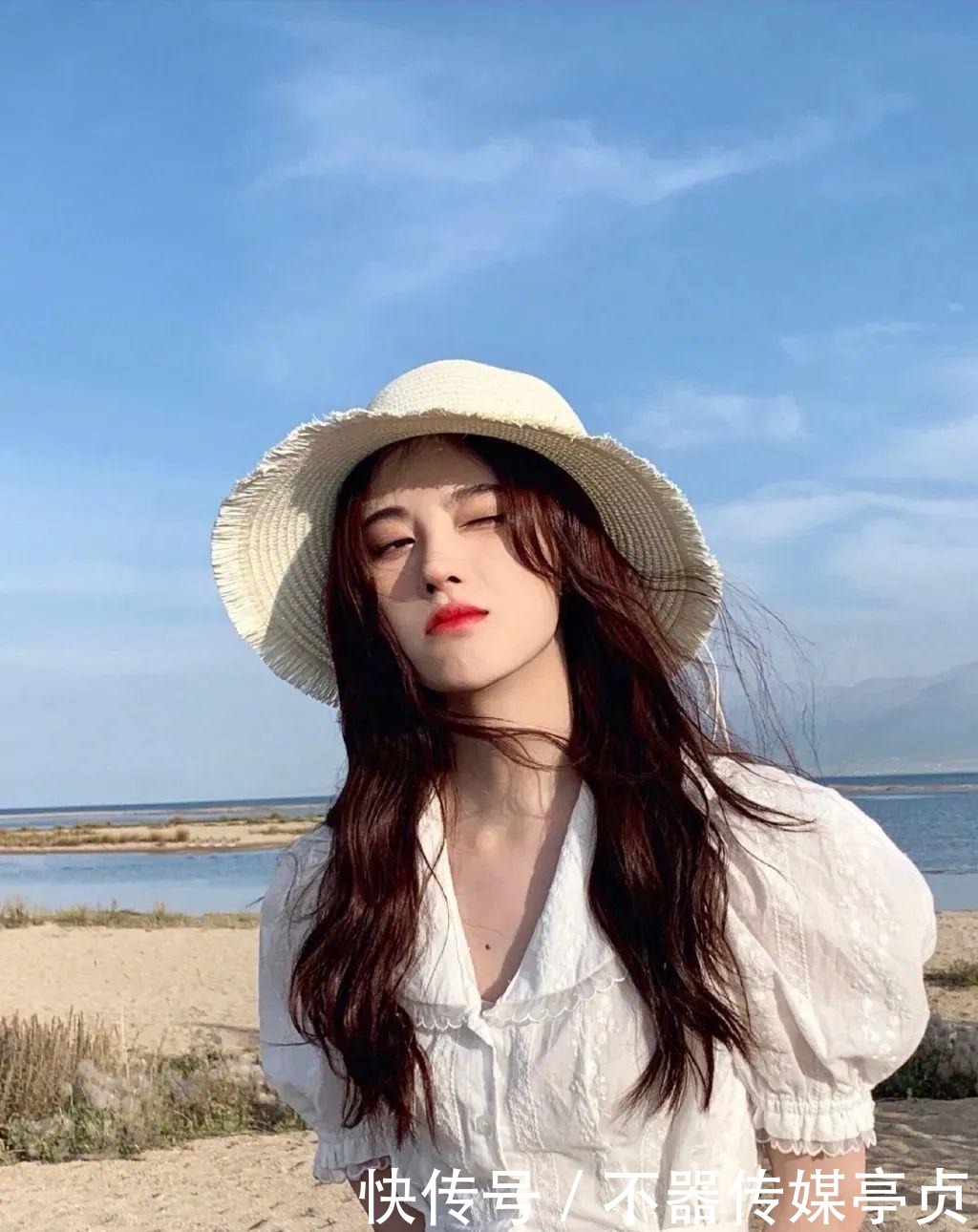 美女|普通人如何变“纯欲风”美女?掌握3点,你就是下一个半藏森林