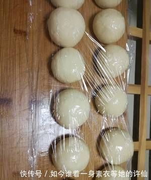 味道|一杯牛奶,一碗面粉,不用烤箱,不用蒸不用煮,味道比面包好吃