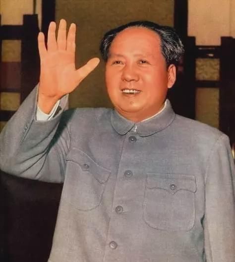 流传|毛主席已经佚失的一首诗，仅流传下两句，气势恢宏，至今无人能续