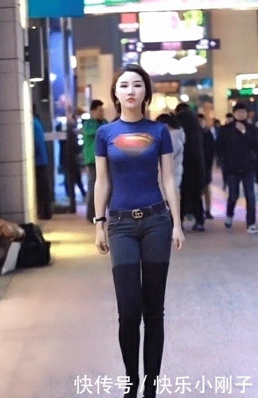 微胖|身材微胖的都市美女,穿出秋日时尚,美出个性自信感!