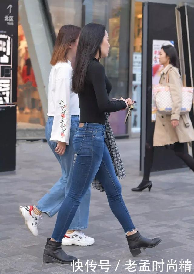 气质|今年流行: 牛仔裤+半筒靴,打底裤要收一收了,时髦复古显气质!
