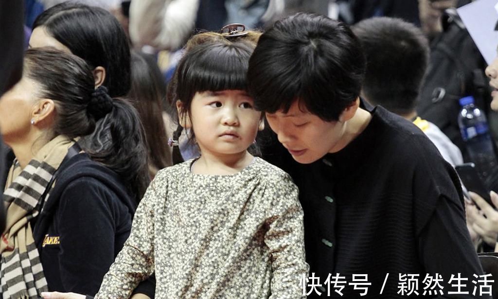 身高|初中“男女版小宇”火了，两人身高都超2米2，叫小宇的个都高？