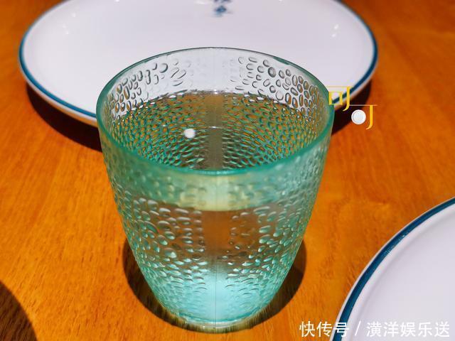 广式|一个人花了57元在广式茶餐厅里,吃了一顿精致的晚餐,你看值吗