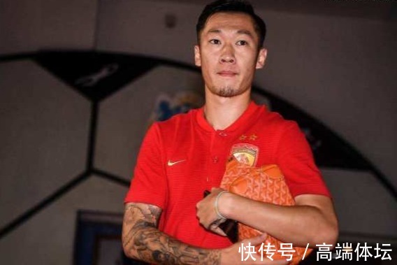 杀手锏|足协使出“杀手锏”!男足球员全面降薪,与女足球员几乎持平