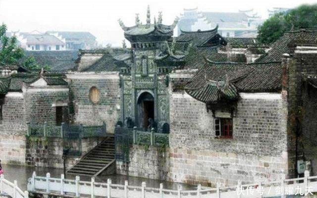 日本|两千年前，中国修了一座城，两千年后，日本人却发了大财