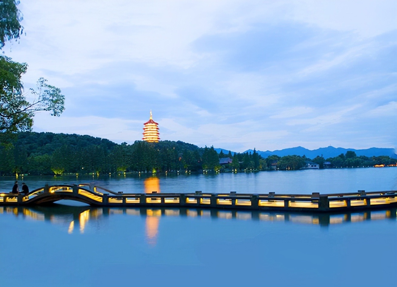 姜夔！这两首隽永绵延的元宵词，是姜夔思念情人时写下的，读来动人心扉