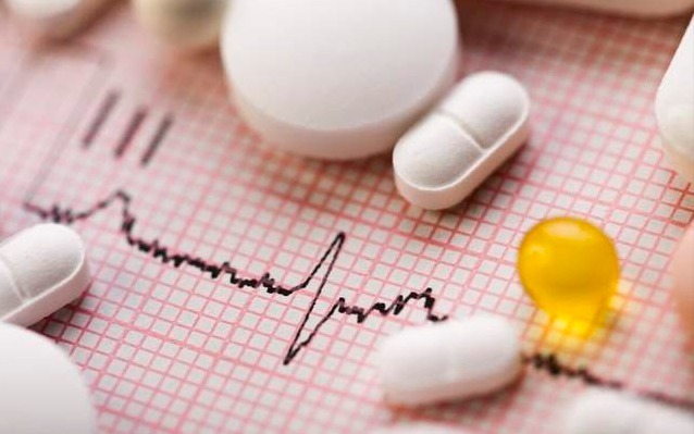 硝苯地平|吃降压药8年,突发脑出血离世!药师说他犯了2个错误,值得反思