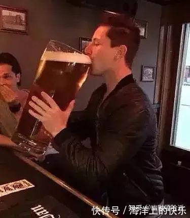 |开心一笑,爆笑图片段子:快睡觉!大晚上我上哪儿给你找公猫去