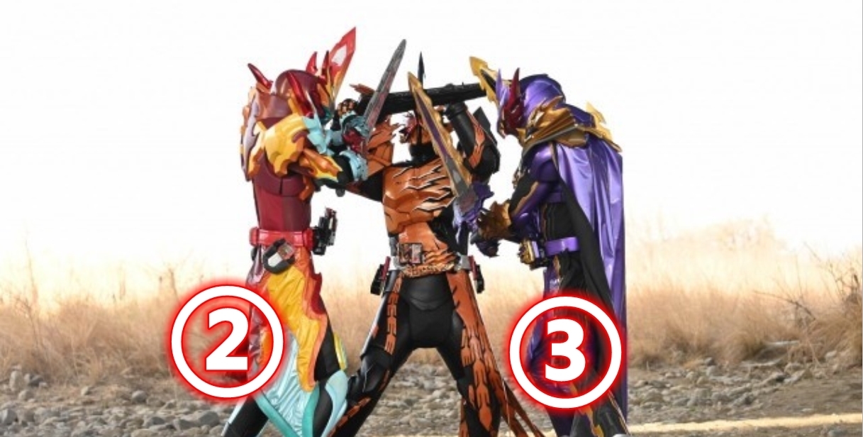 假面骑士圣刃：不死鸟吊打4位骑士，粉丝差点哭了，冰狮子秒吃瘪