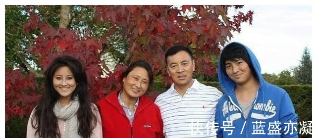 中国女排|前女排队长退役后隐居国外,远离排球,今生活美满,住1200平!
