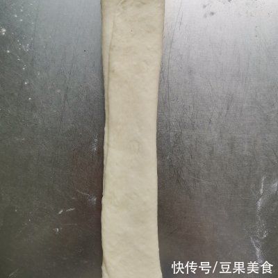 这款吐司柔软如爱人的怀抱，喜欢软面包的你一定不能错过