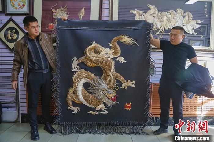  手工艺|民间手工艺人刘志红：一个汉族人的赫哲情怀