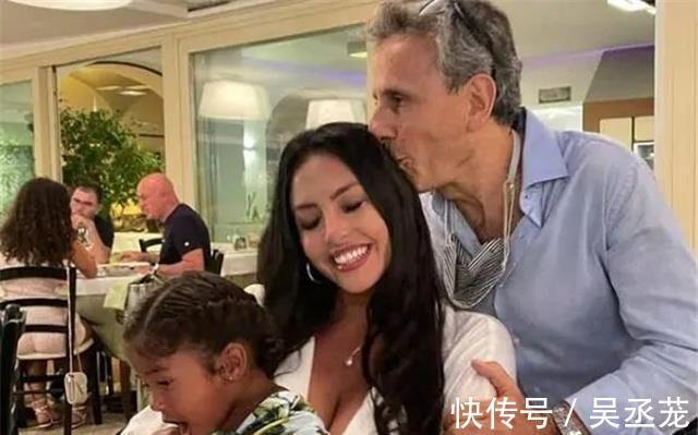 庆生|瓦妮莎为湖人老板庆生,两人靠在一起合照,科嫂:大哥,我们爱你