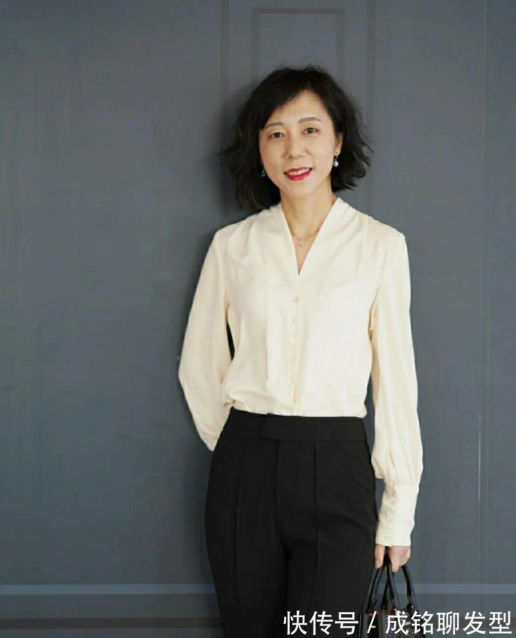 减龄|50岁女人更会穿搭,这五套搭配时髦又精致,端庄大气减龄又高级