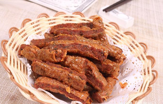 美食推荐:干炸松肉、干烧鲍仔、小炒袖珍菇制作方法