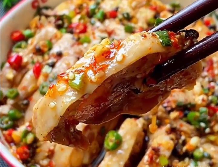 春天吃鸡,最爱的做法,麻辣鲜香,越吃越香,孩子们好喜欢