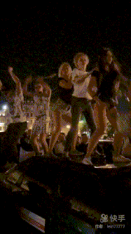 |搞笑趣图:你这精神我真的很敬佩,一个人都没有