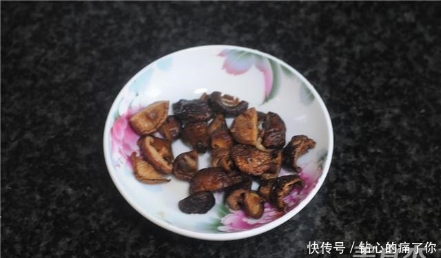 日本人的“长寿菜”在我国“烂便宜”没人吃,含钙量比牛奶还高!