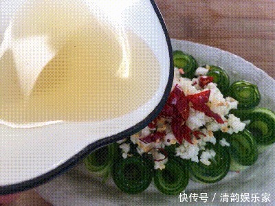 年夜饭,这道凉菜少不了,清爽解腻,5分钟速成,比排骨受欢迎