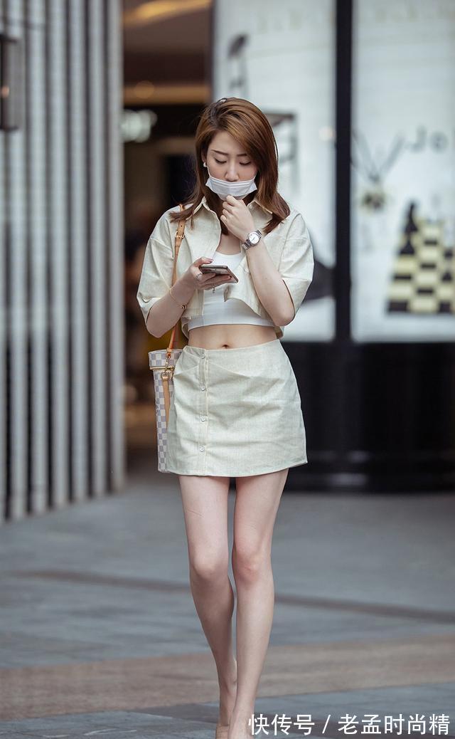 袖子 时尚的热裙简约修身,显臀收腰,轻松勾勒完美身材曲线