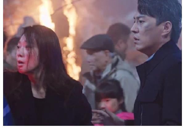 《突围》齐本安比石红杏强在哪?一场事故看出能力差别,高下立判