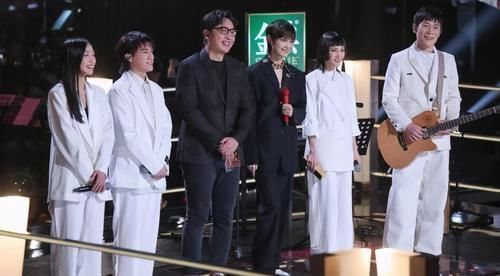 決出|遇冷的《中國好聲音》決出五強,李健組實力強,李宇春組獨苗逆襲