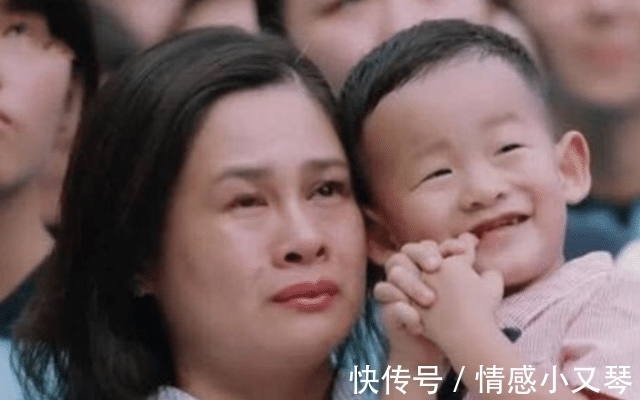 大宝|18岁女孩控诉:最讨厌弟弟,台下妈妈泪流满面,观众:心疼弟弟