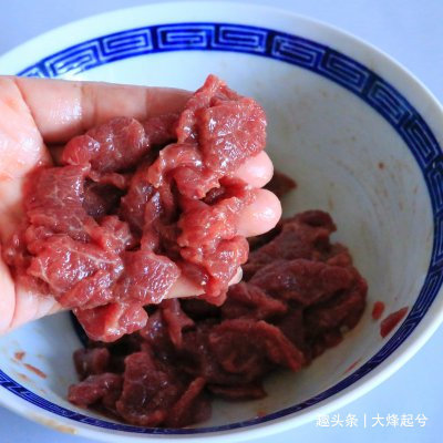 泡椒牛肉嫩滑的小窍门，如何处理牛肉