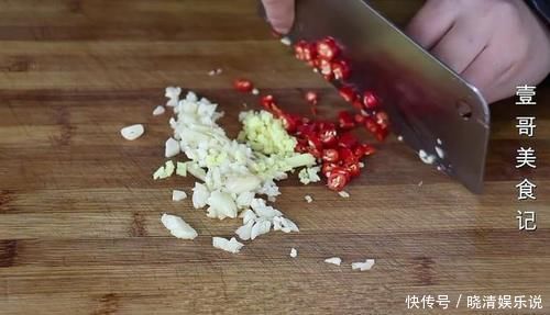 土豆最新做法,不炒也不炖,口感爽滑有嚼劲,比吃大鱼大肉还过瘾