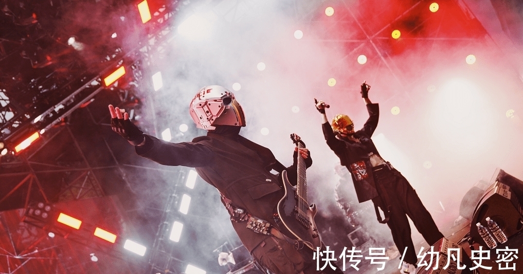 mini|形式大于内容,MINIG迷你机参加好声音被吐槽,那英:跟着玩吧