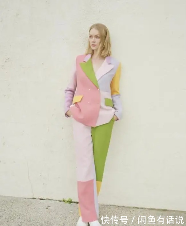 tips|苏芒不愧时尚大佬,“死亡粉配绿”穿出高级感,换一般人早丑哭了