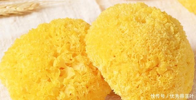 丝瓜|夏天多吃这10种食物,都是清肺化痰的佳品,再贵也要买给家人吃!