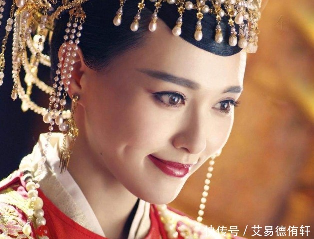 称帝|能力手段胜过武则天，不称帝更胜皇帝，走在街上民众争相朝拜