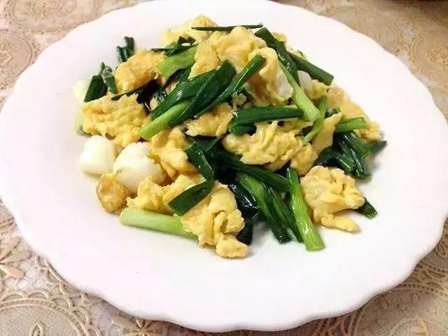 日照|阳台种小葱,注意3点,叶子猛蹿,割了一茬又一茬,收获不断!