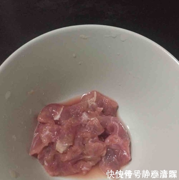 “疙瘩汤”最好吃的做法,加上南瓜面,味道鲜美,好吃到不想停