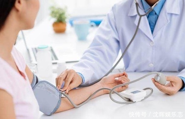 血压高不高,摸下小腿就能知道,不妨自己检查一下