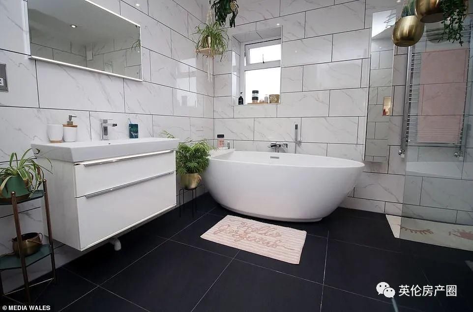 后花园|他们把毒窝改造成时髦住宅,现在卖87万英镑,是怎么做到的!?