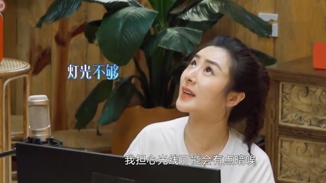 《向往》中情商最低的嘉賓何炅和黃磊都帶不動，大寫的尷尬