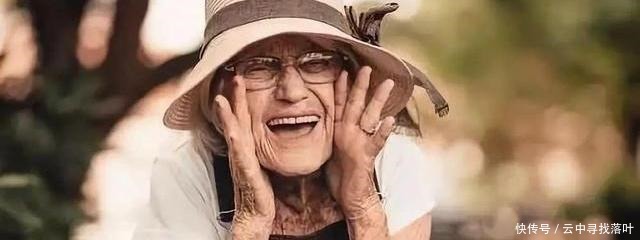 肝脏不好的人注意这3类食物别吃,特别是第1类,