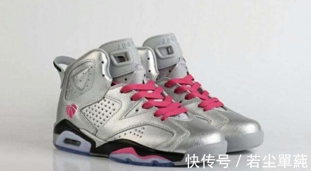 aj 一款有男码的女款AJ!让男生穿上一双“小黑裙”会是怎样的画风!