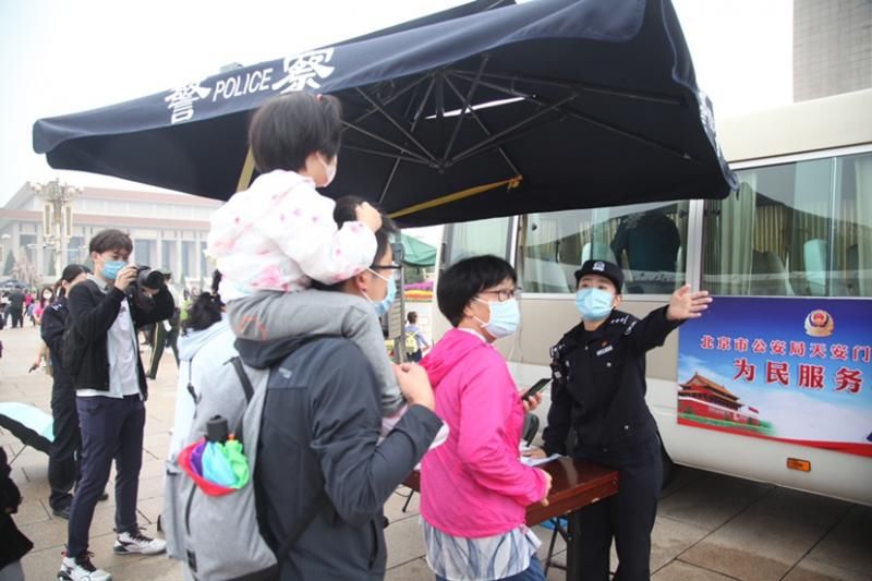 大兴野生动物园|警探号丨北京重点景区游客超百万 记者随警直击第一现场