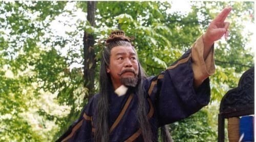 方证大师$笑傲江湖有一高手被忽略,内功天下第一,连东方不败都不是对手!