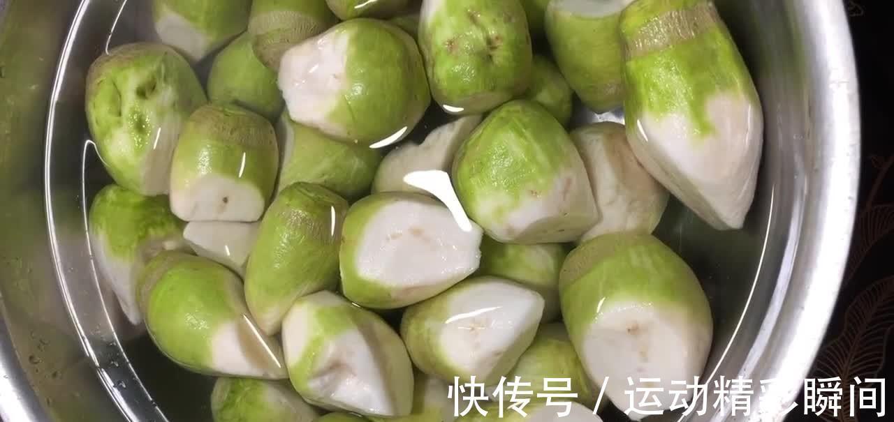 芥菜疙瘩咸菜的做法，鲜嫩爽脆酸辣鲜甜，胃口不佳的时候试试