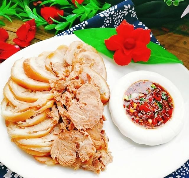 不油|肘子不知道怎么做好吃教你一种做法，不油不腻超好吃