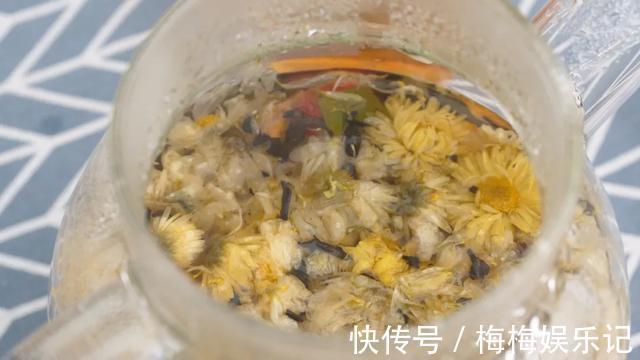 神仙叶|人到中年,血液粘稠!用这叶子泡水喝,三高降了,眼睛也越来越亮
